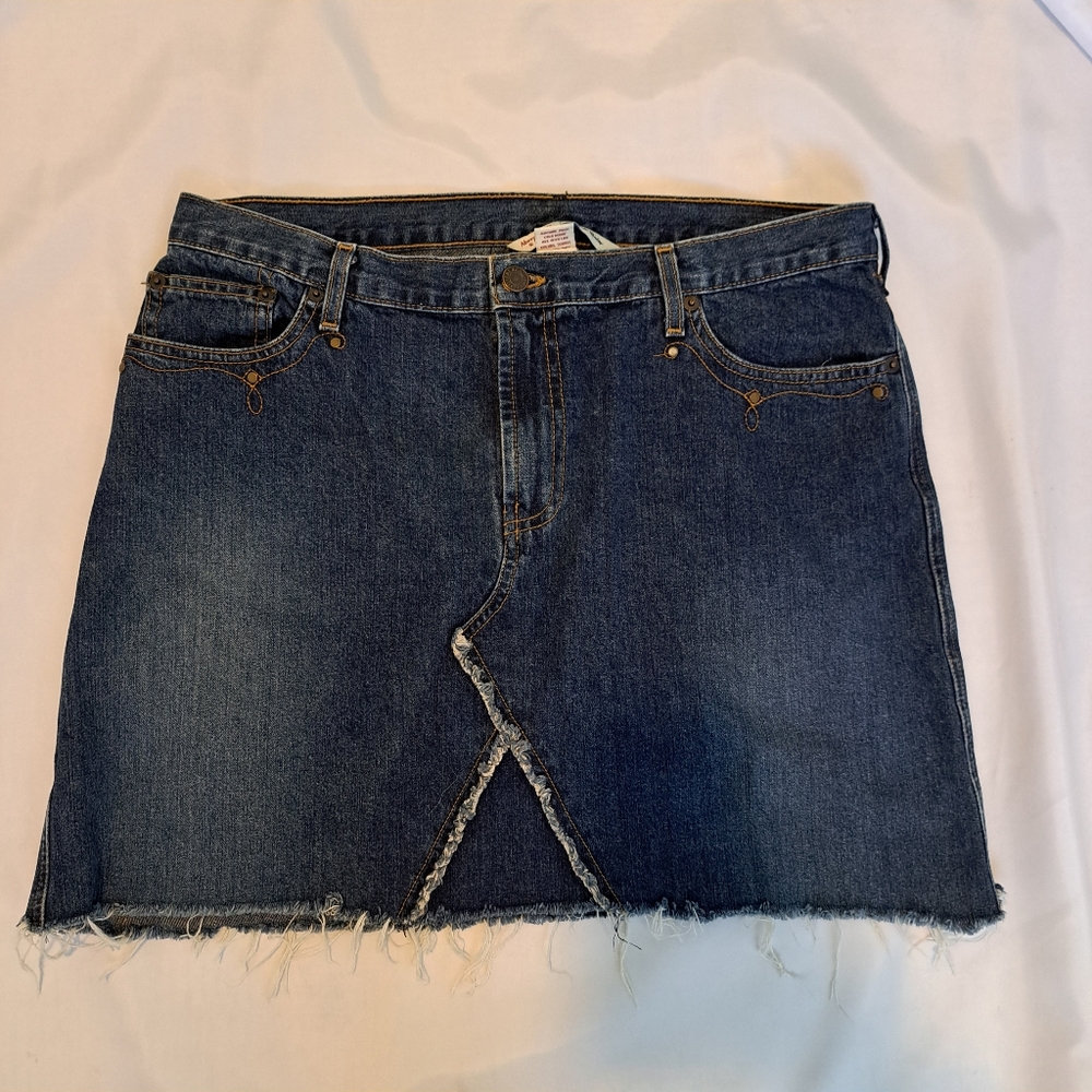 Abercromie And Fitch Womens Dark Denim Skirt With Raw Hem Size 12